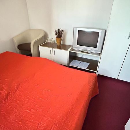 Motel Tiron Kakanj Εξωτερικό φωτογραφία