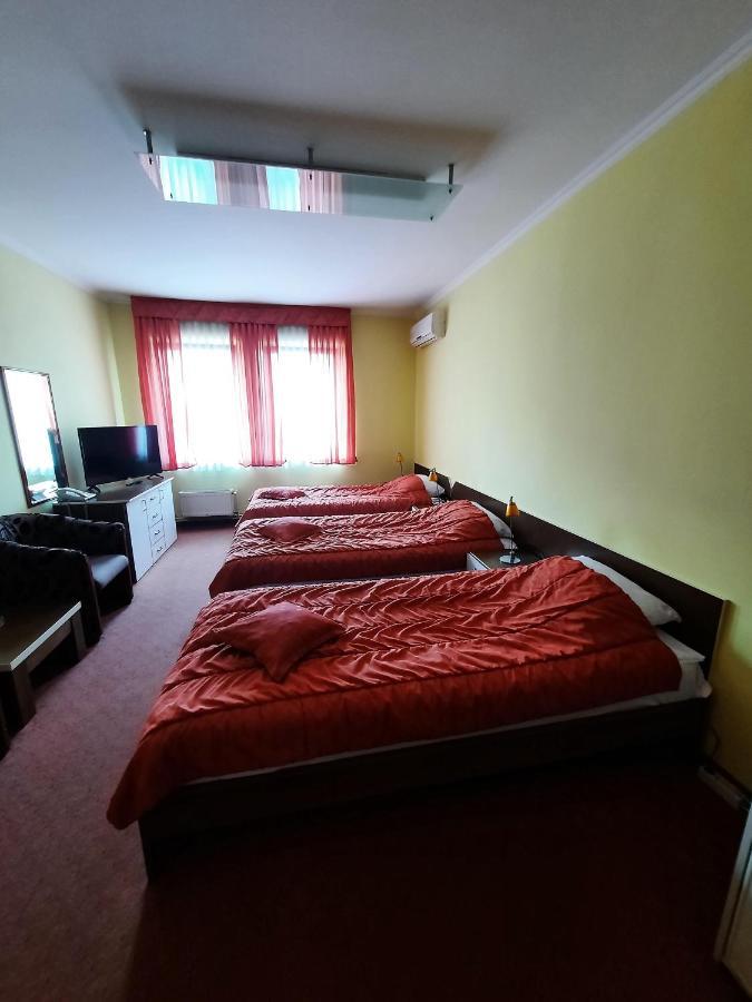 Motel Tiron Kakanj Εξωτερικό φωτογραφία