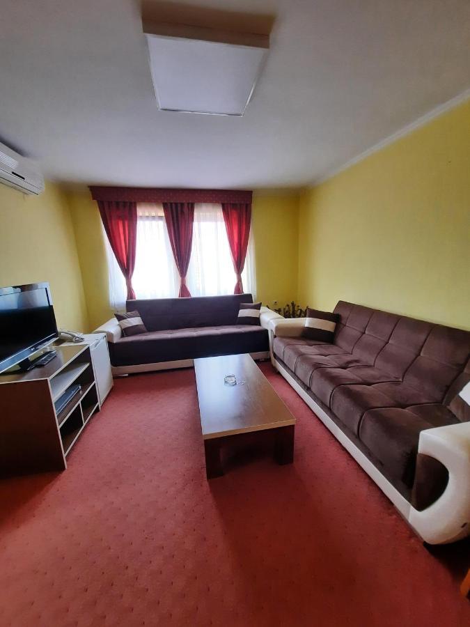 Motel Tiron Kakanj Εξωτερικό φωτογραφία