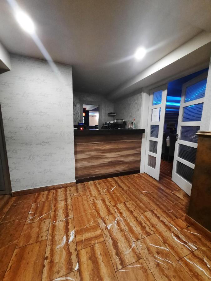 Motel Tiron Kakanj Εξωτερικό φωτογραφία