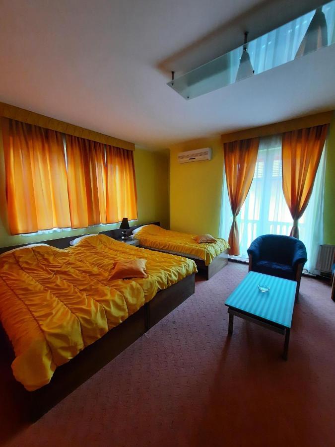 Motel Tiron Kakanj Εξωτερικό φωτογραφία