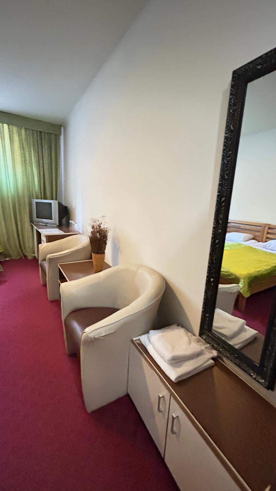 Motel Tiron Kakanj Εξωτερικό φωτογραφία