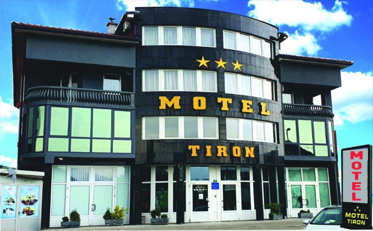 Motel Tiron Kakanj Εξωτερικό φωτογραφία